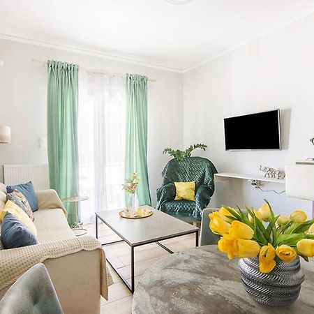 Bright Apartment For 6 Ppl In 아테네 외부 사진