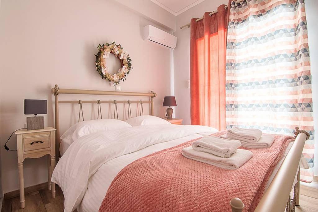 Bright Apartment For 6 Ppl In 아테네 외부 사진